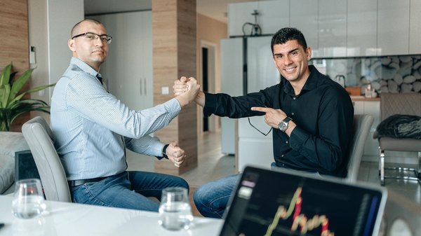 Engager un barman privé : les principaux critères à retenir