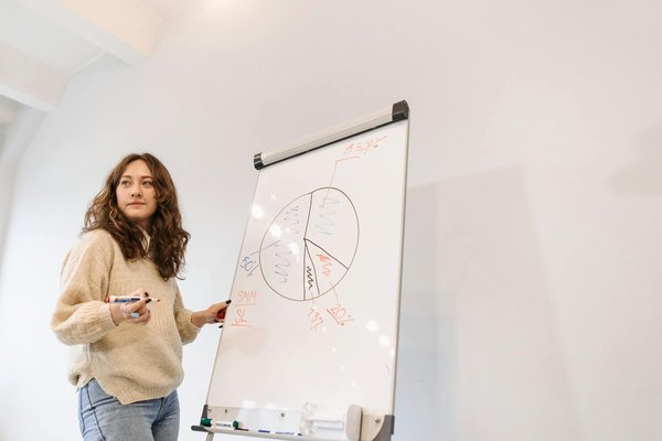 Recrutement en office management : les compétences à vérifier pour un standardiste